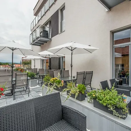 Szálloda Black Horse Eperjes